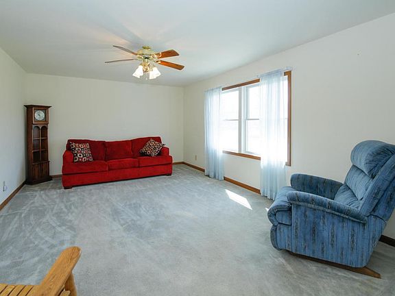 15197 County Line Rd-103
