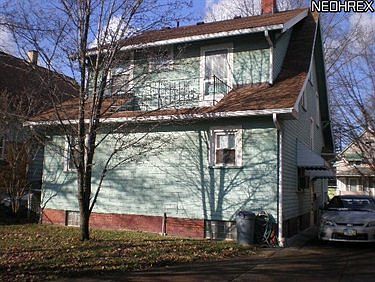 4th image of 4512 Bridgeview Ave