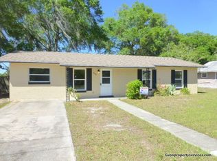 225 E Lake St, Umatilla, FL 32784