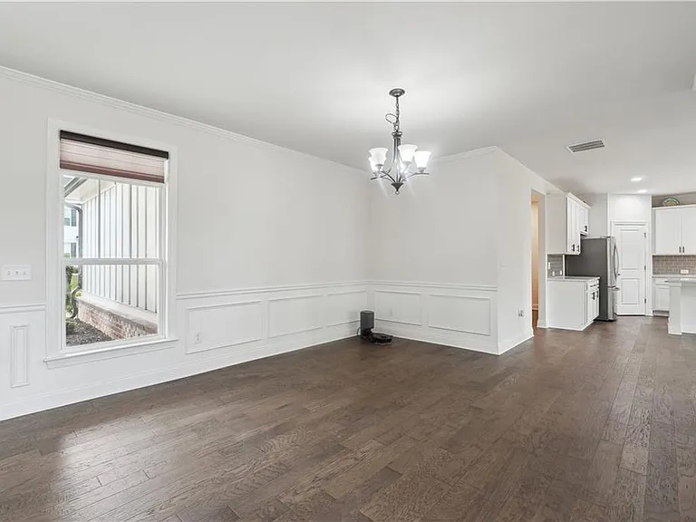 4055 Starwood Dr — Photo 7