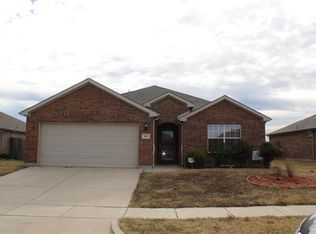 808 Mazatlan Ct, Arlington, TX 76002