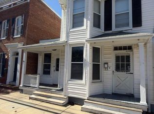 30 Bond St, Westminster, MD 21157