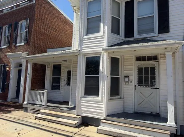 30 Bond St, Westminster, MD 21157