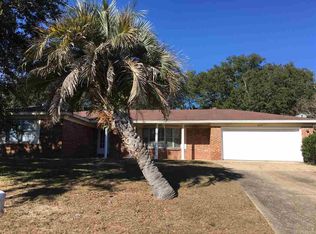 2624 Tomlinson Rd, Pensacola, FL 32526