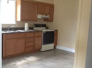 204 Smith St, Perryville, MO 63775