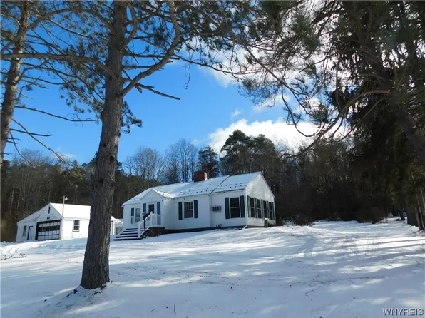 607 Wolf Run Rd, Cuba, NY 14727