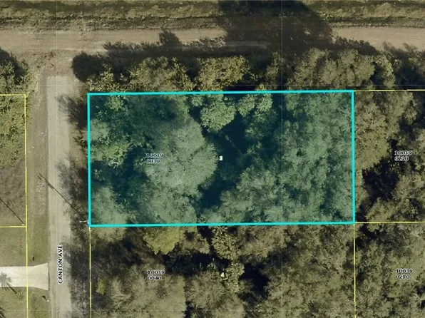 1518 Canton Ave, Lehigh Acres, FL 33972