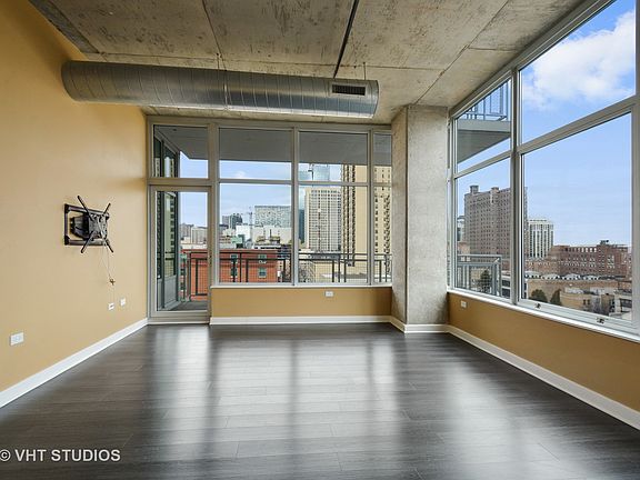 4th image of 50 E 16th St Unit 805
