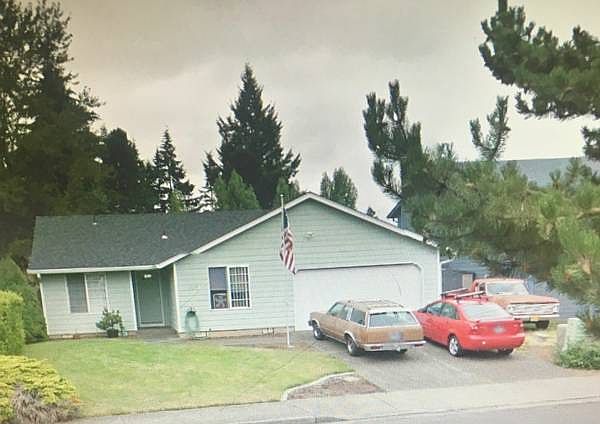 1st image of 13008 NE 83rd St