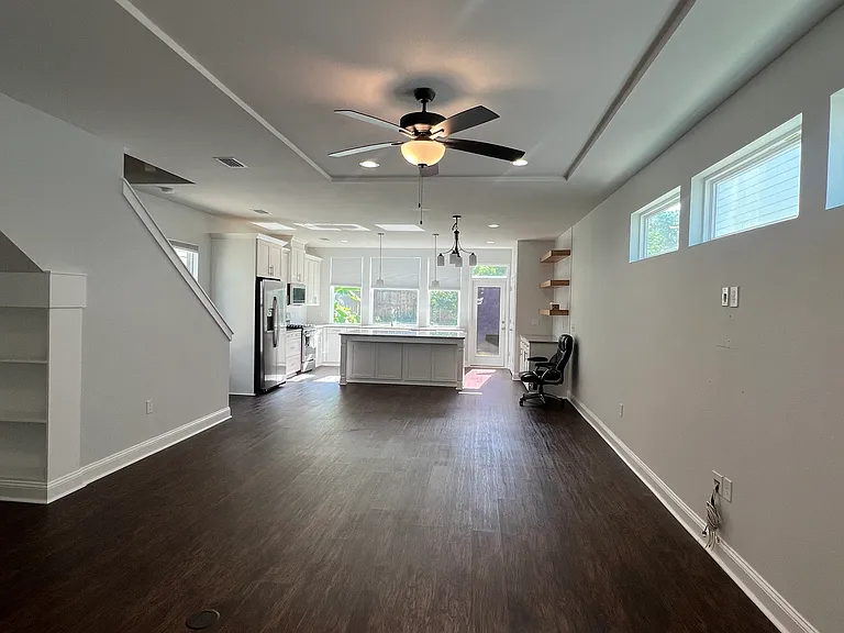 446 Grand Oaks Rd — Photo 7
