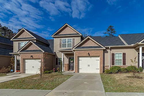 906 Erika Ln Photo 1
