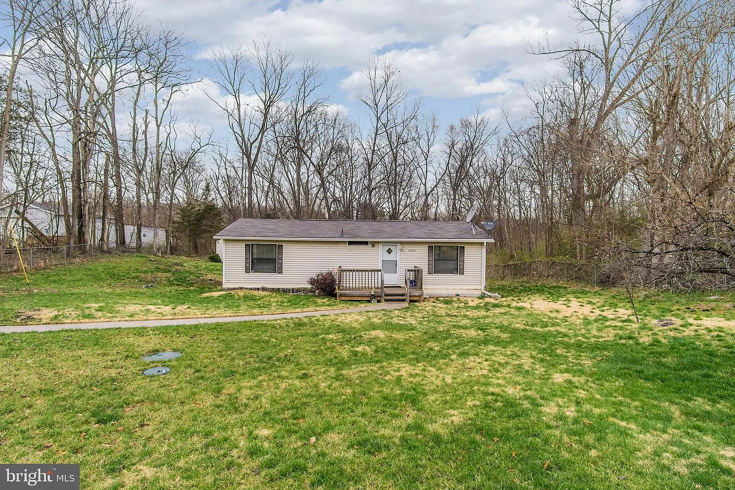 8024 Avis Mill Rd photo 1