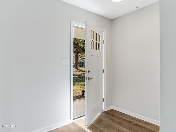 4th image of 228 E 11th Street