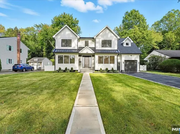 43 Hazelhurst Ave, Glen Rock, NJ 07452