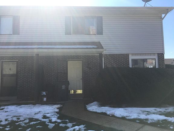 2nd image of 9015 Sandalwood Dr #A