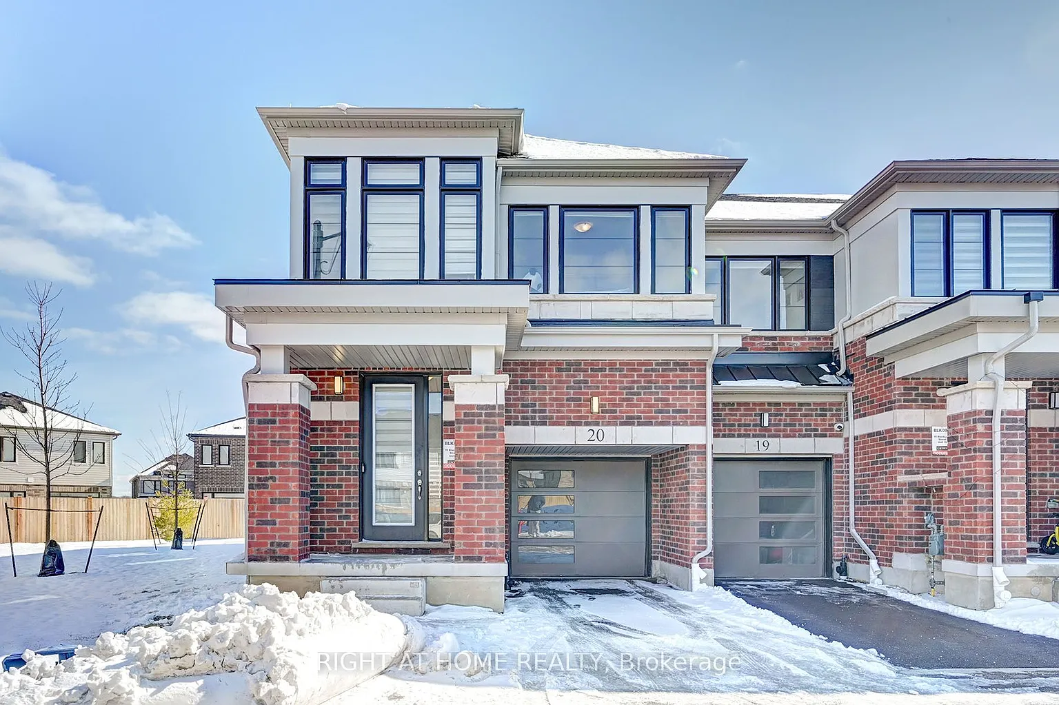 15 Blacklock St #20 photo 1