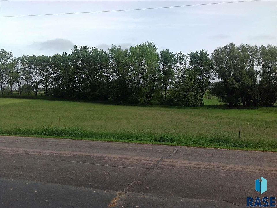 2nd image of Wentworth Park Dr