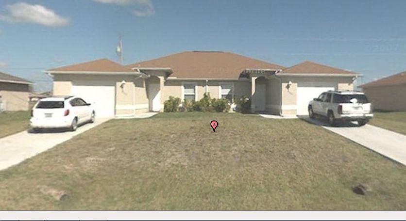 2nd image of 2203 NE 15th Ln