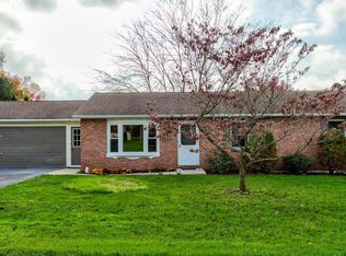 1009 Glenview Dr, Denver, PA 17517