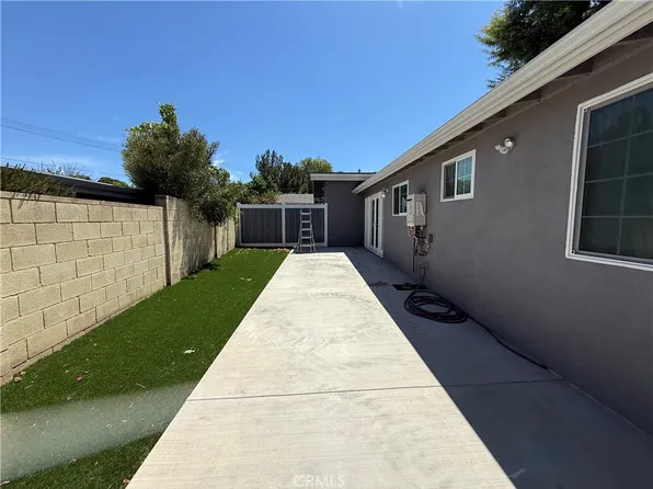 17112 Ceredo Pl, Granada Hills, CA 91344