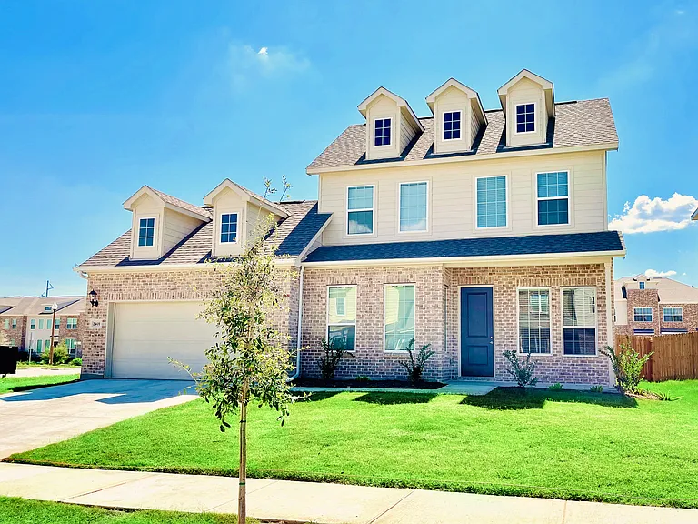 The Residences at Rayzor Ranch — Photo 85