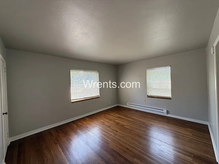 1824 W Riverside Ave — Photo 7