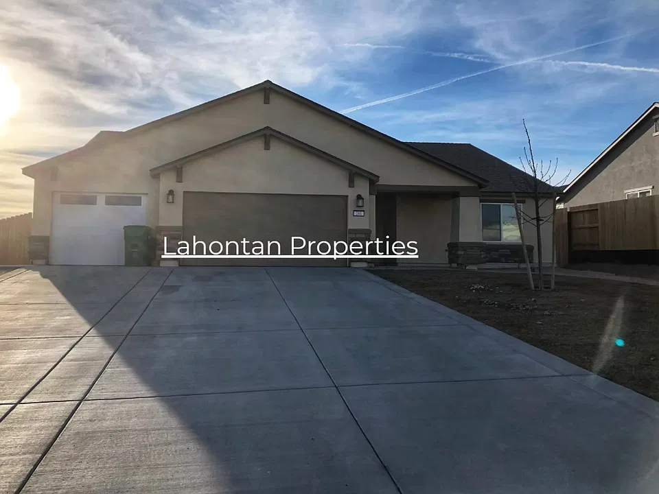 286 Redwall Ct