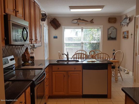 4th image of 6228 Halyard Ct #6228