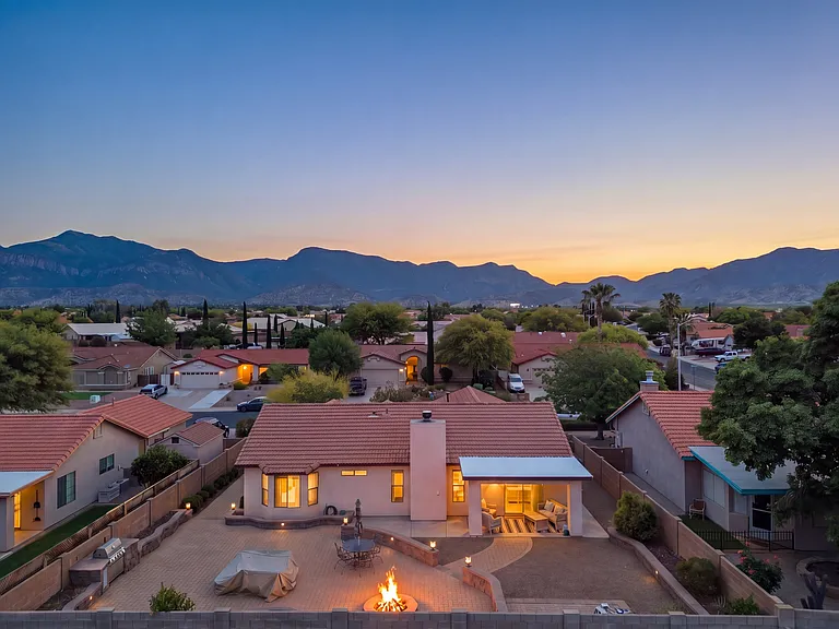 3763 Loma Ventosa — Photo 4