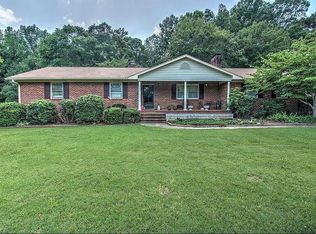 128 Deer Haven Ln, Lexington, NC 27292