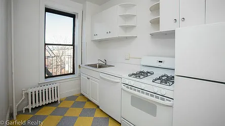 Rented by Garfield Realty 