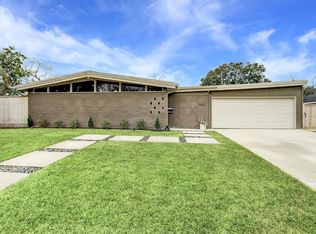 10822 Moonlight Dr, Houston, TX 77096