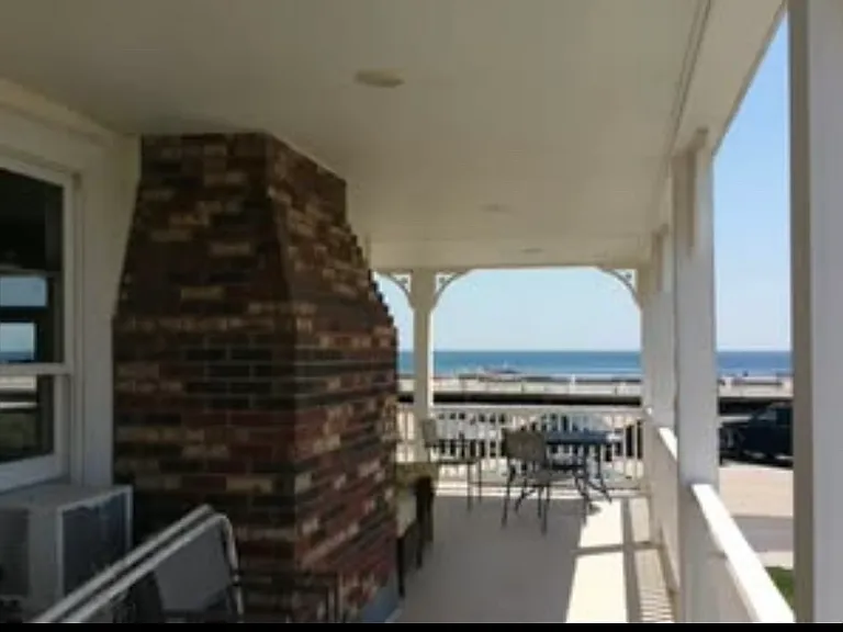 28 Ocean Ave #1 — Photo 5