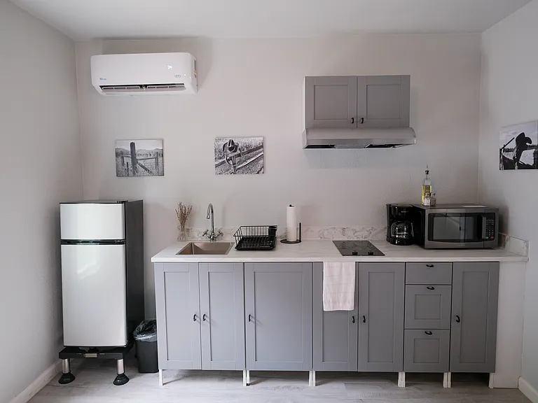5504 Icon St — Photo 2