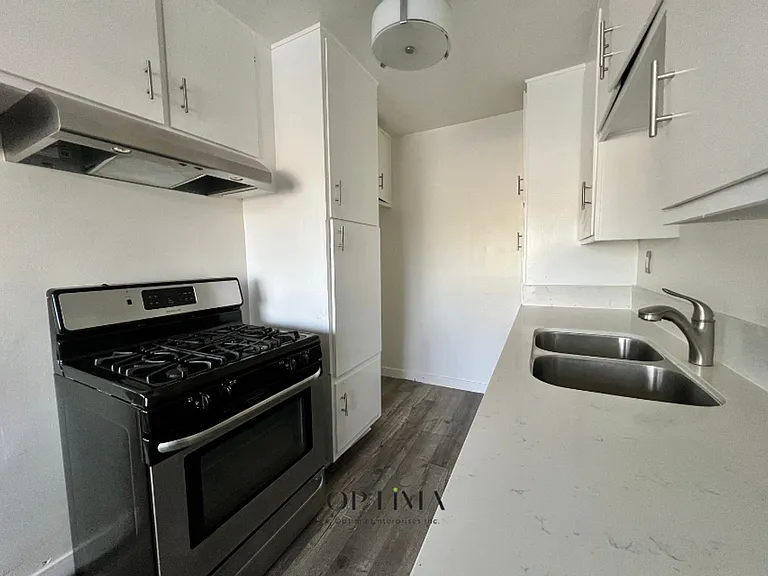 630 Fir Avenue — Photo 8