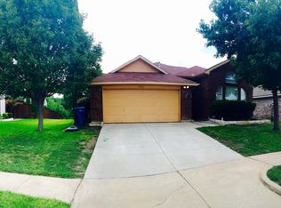 902 Bard Dr, Garland, TX 75040