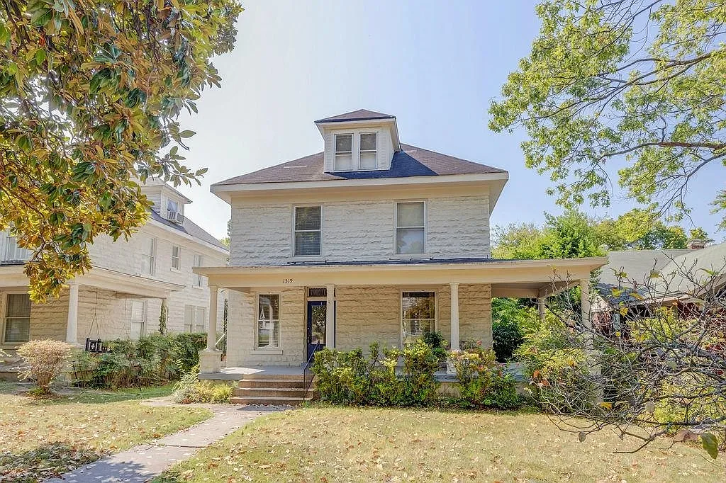 1 bed, 650 sqft, $850 — Photo 3