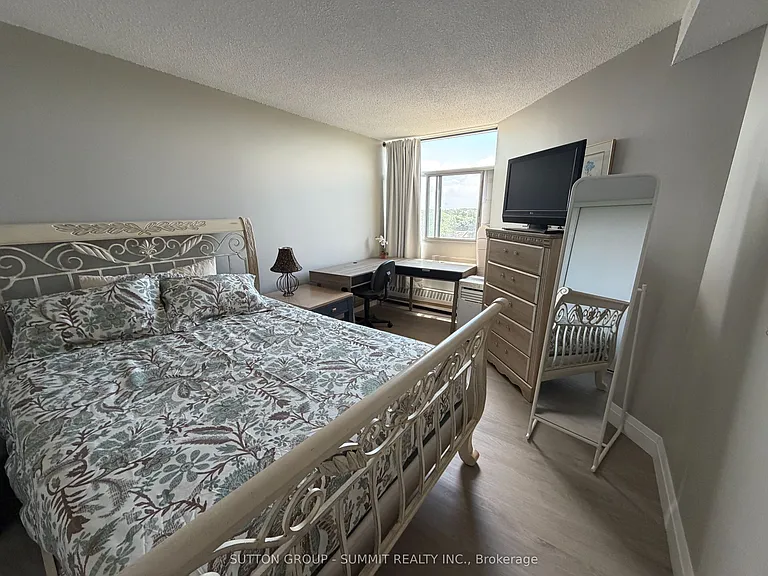 2301 Derry Rd W #701 — Photo 25