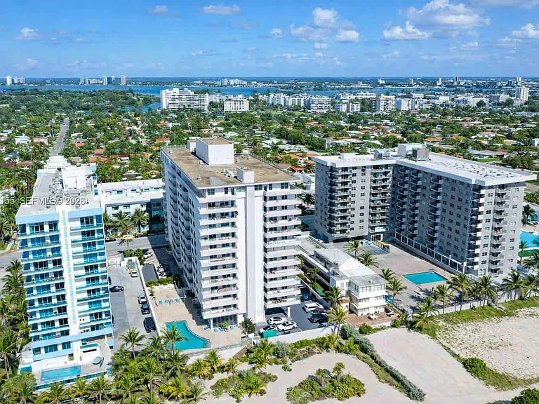 9225 Collins Ave #1407 — Photo 33
