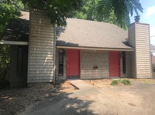 7155 Tanager Ct, Chattanooga, TN 37412