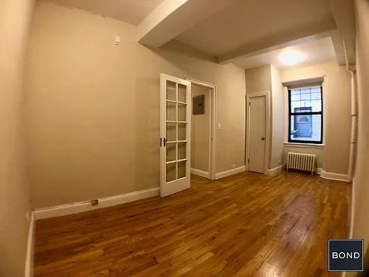 Rented by Bond New York | media 19