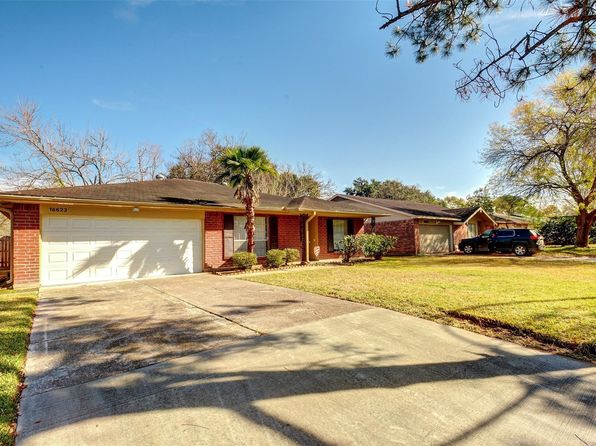 16623 Blackhawk Blvd