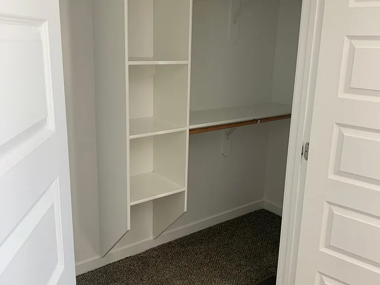 726 Trails End — Photo 3