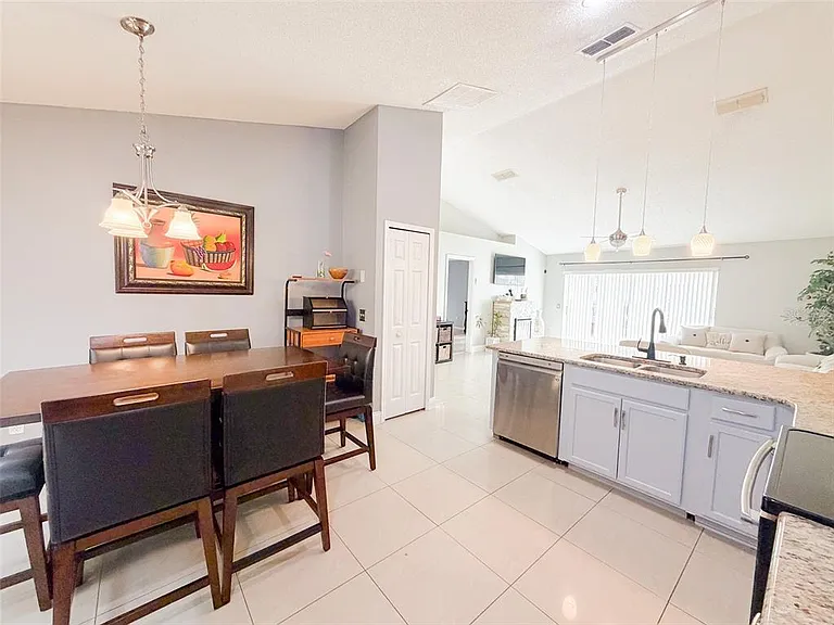 503 Everest Way — Photo 10