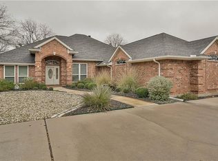 5808 Nutcracker Dr, Granbury, TX 76049
