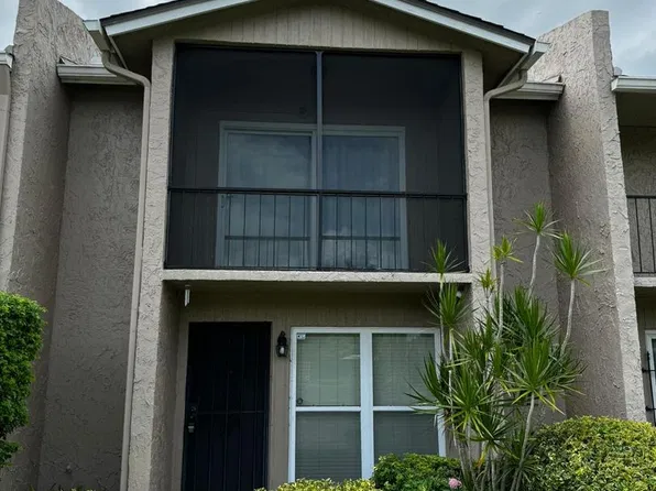 826 Town Cir #102, Maitland, FL 32751
