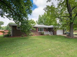 514 Florida Dr, East Alton, IL