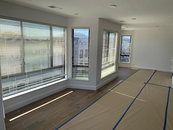 5th image of 211 27th Ave APT 301