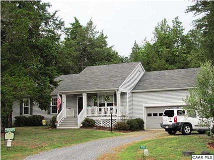 1st image of 779 Jefferson Dr