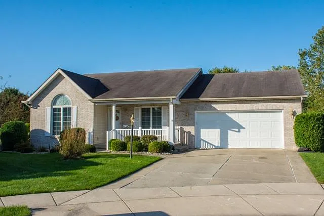 606 Villa Ct photo 1